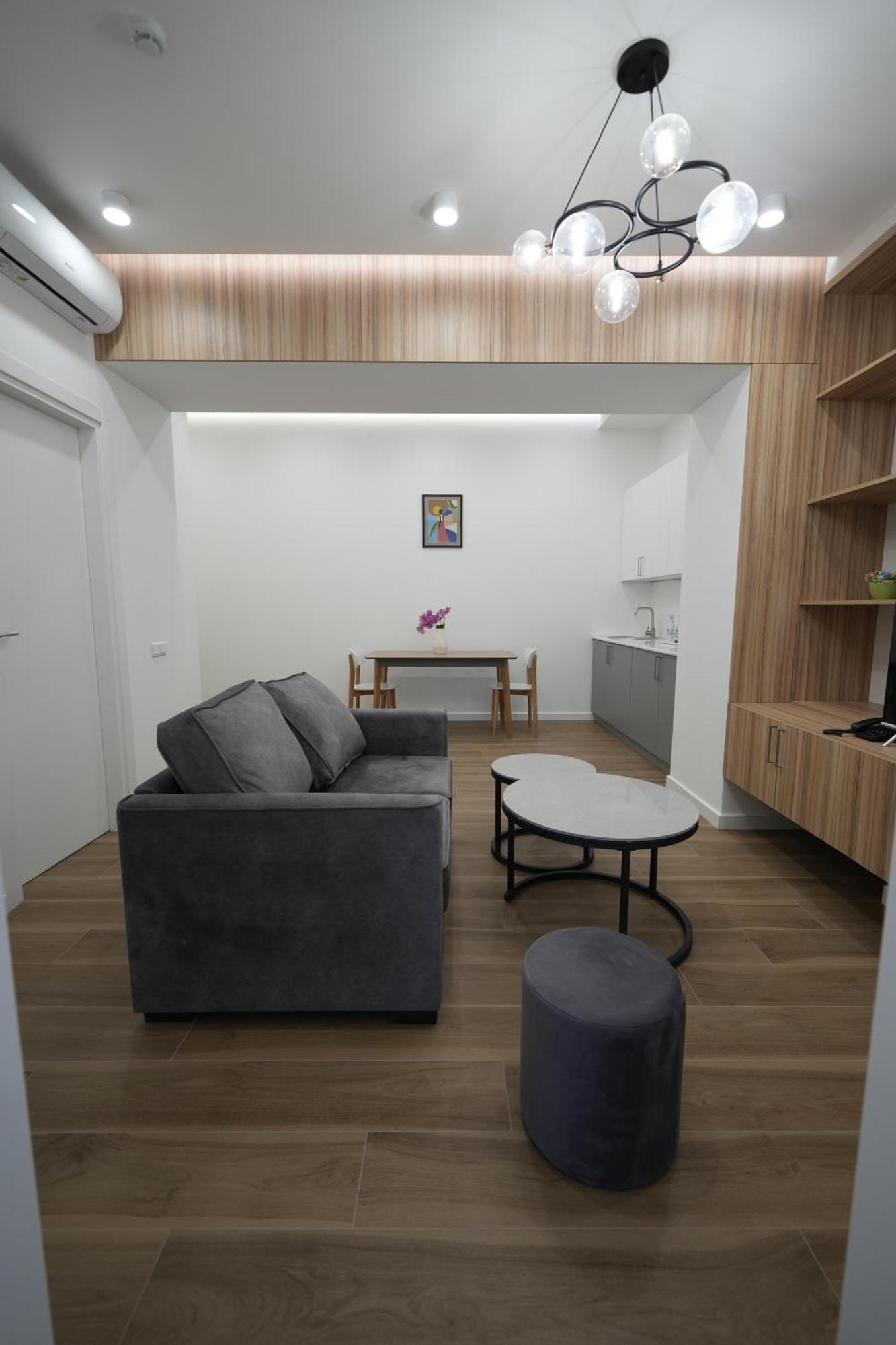 Ser In Hotel 예레반 외부 사진